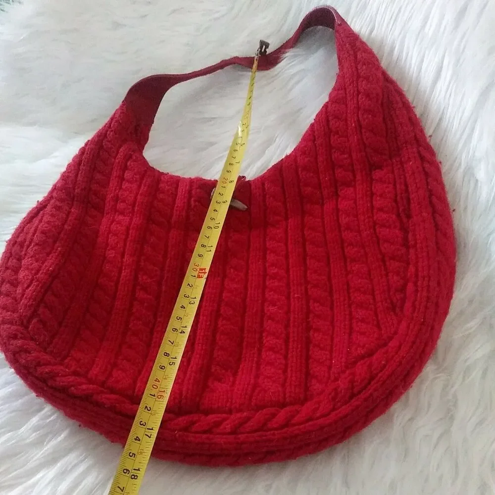 GAP Red Cable Knit Lambswool Hobo Shoulder Bag Suede Strap Toggle Y2K Vintage